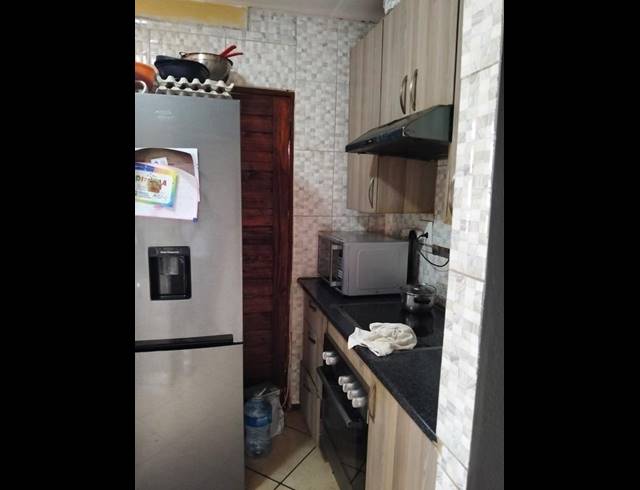 3 BEDROOM DUPLEX FOR SALE IN CLAYVILLE